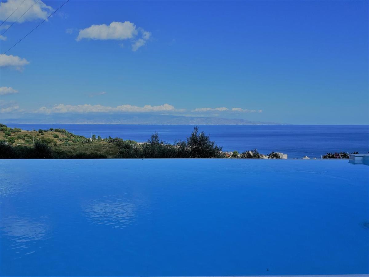 Villa Infinity ∞ Santa Teresa Di Riva Esterno foto