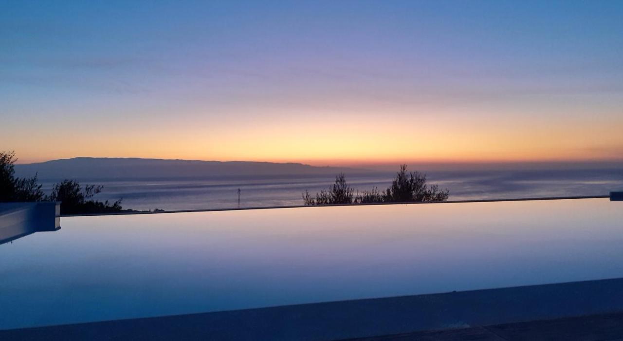 Villa Infinity ∞ Santa Teresa Di Riva Esterno foto