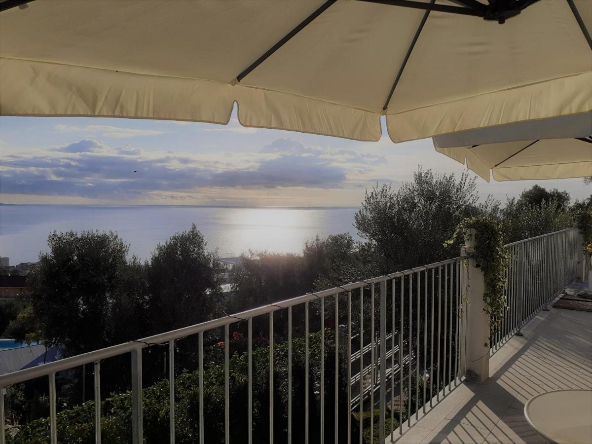 Villa Infinity ∞ Santa Teresa Di Riva Esterno foto
