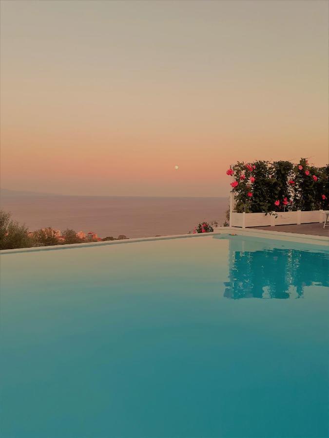 Villa Infinity ∞ Santa Teresa Di Riva Esterno foto